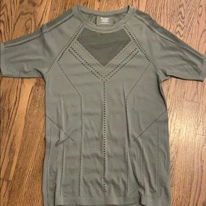 Athleta Oxygen Tee